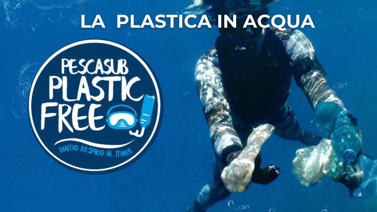 bottone la plastica in acqua